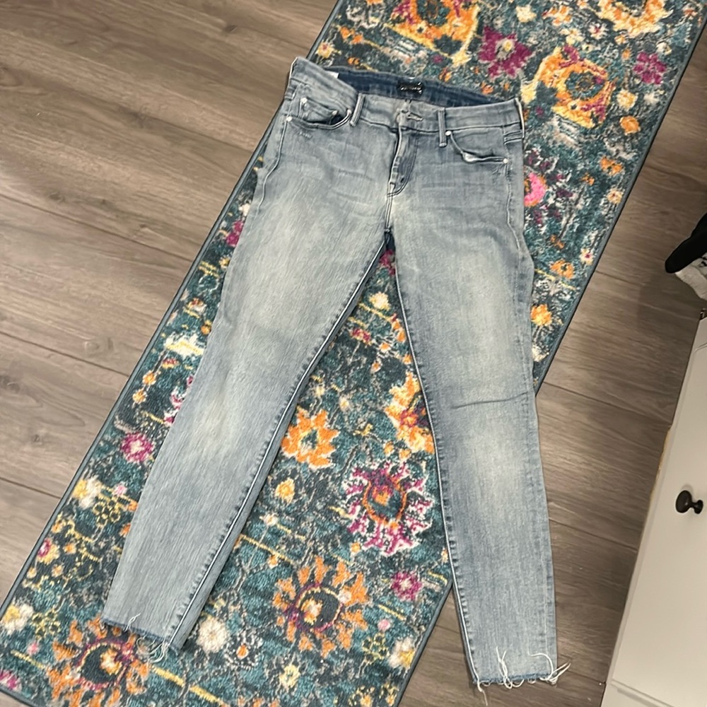 Mother Looker jeans ankle gray in Clear as day light wash size 28